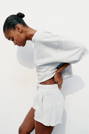 Шорты из мягкой ткани с эффектом потертости