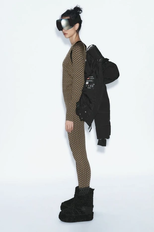 Пуховик WINDPROOF AND WATERPROOF RECCO® TECHNOLOGY — SKI COLLECTION- Заказать в России