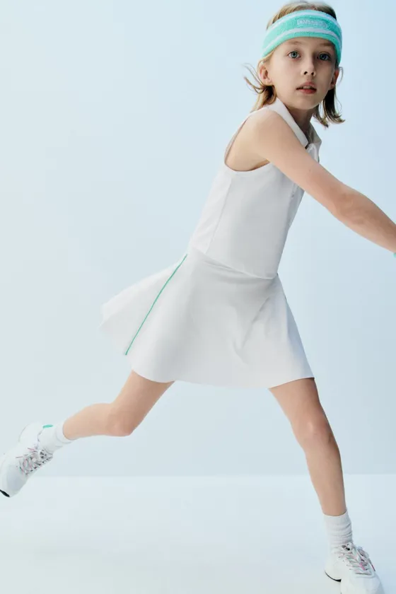 ЮБКА-ШОРТЫ ИЗ ВЫСОКОТЕХНОЛОГИЧНОЙ ТКАНИ С ОКАНТОВКОЙ