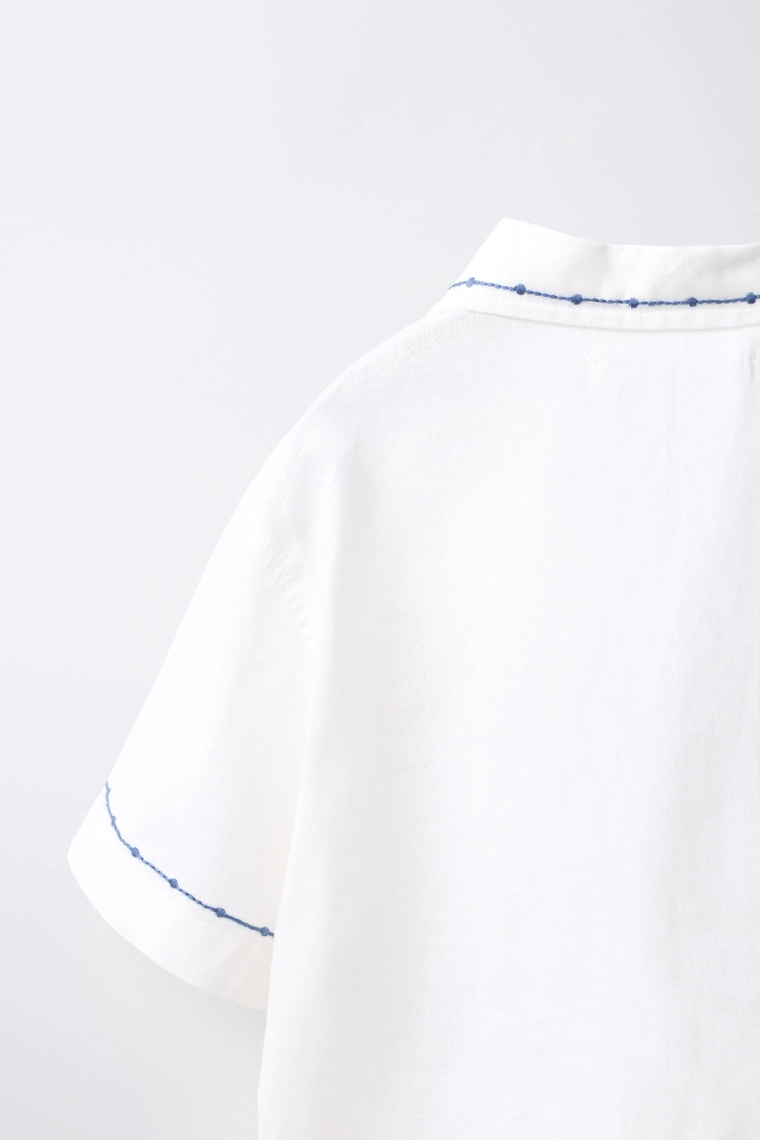 Рубашка из хлопка и льна с контрастной вышивкой