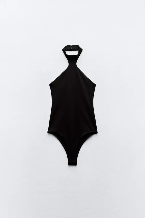 БОДИ С ВЫРЕЗОМ ХАЛТЕР