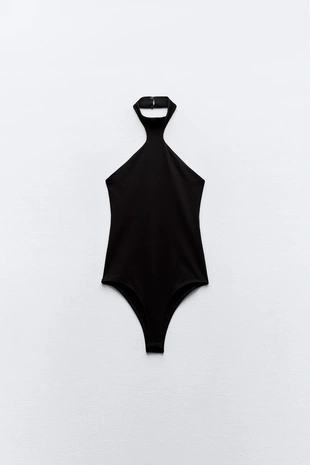 Боди с вырезом халтер