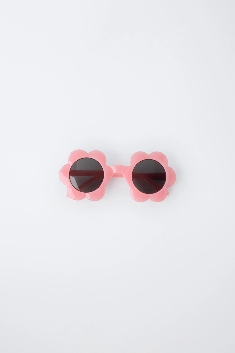 Солнечные очки с цветочными вставками из смолы