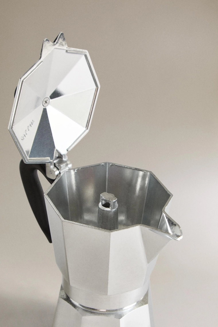 Кофеварка bialetti на 6 чашек