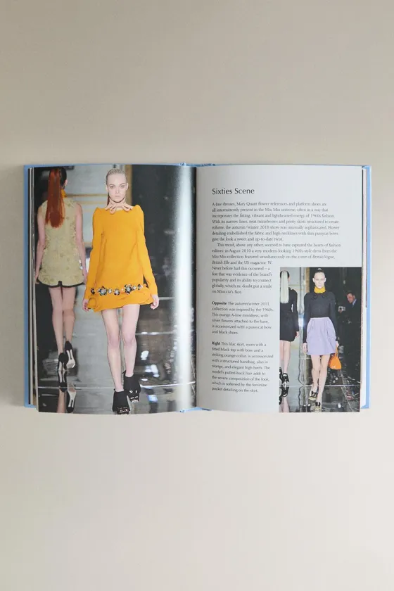 Книга the little book of prada