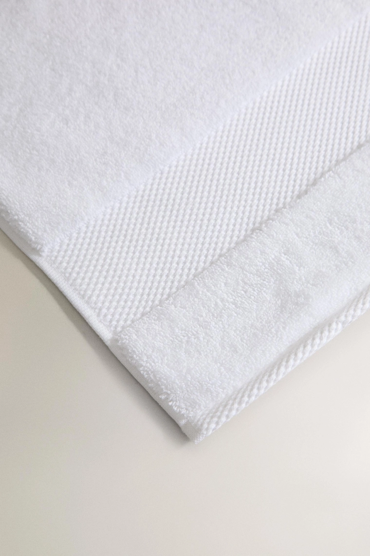 Полотенце для ванны extra soft (800 г/м²)