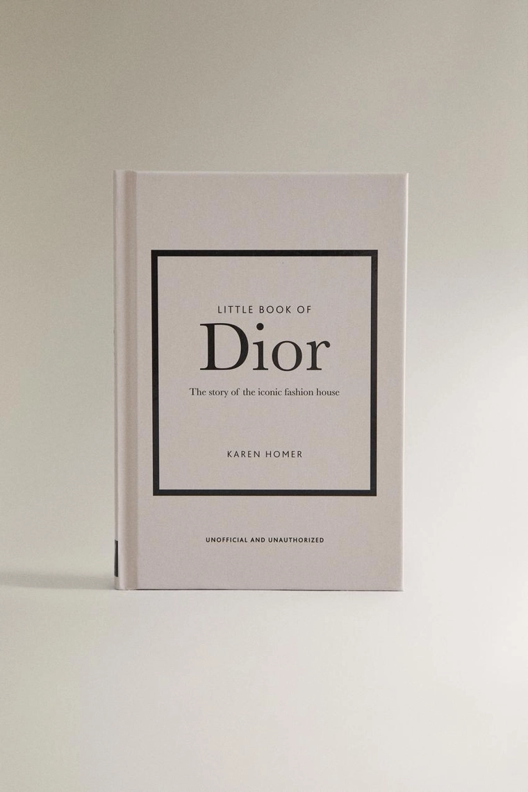 Маленькая книга dior (на английском языке)