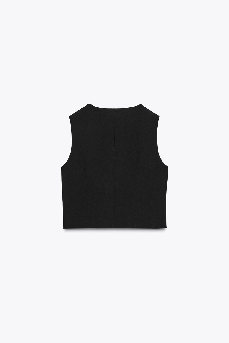 Укороченный жилет с золотыми пуговицами