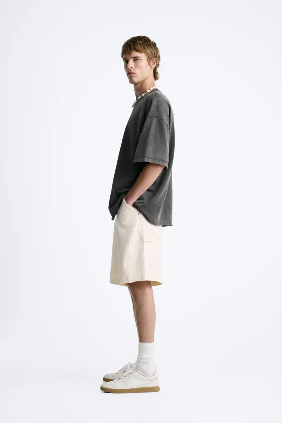 ТОЛСТОВКА В СТИЛЕ OVERSIZE С ПОТЕРТЫМ ЭФФЕКТОМ