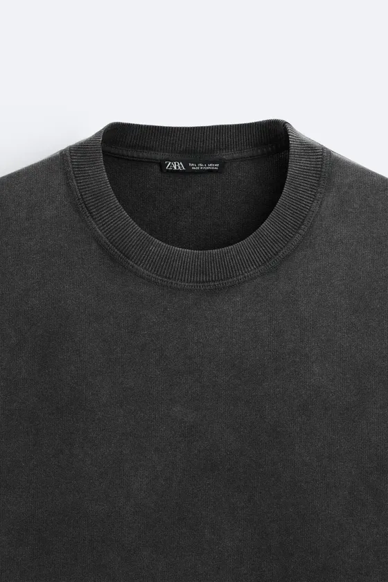 ТОЛСТОВКА В СТИЛЕ OVERSIZE С ПОТЕРТЫМ ЭФФЕКТОМ