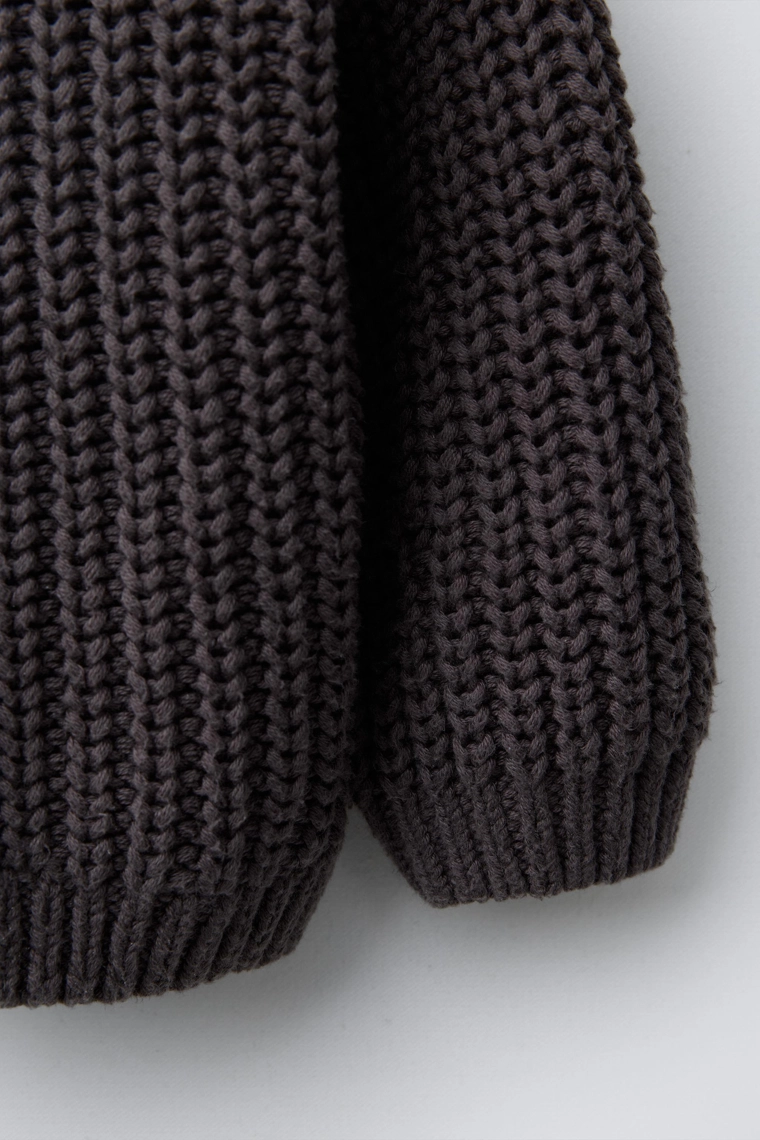 Толстый вязаный кардиган