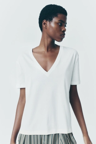 Минималистичная футболка из мерсеризованной ткани- Заказать в России