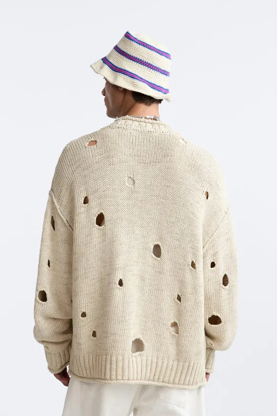 Кардиган с дырками ограниченного издания