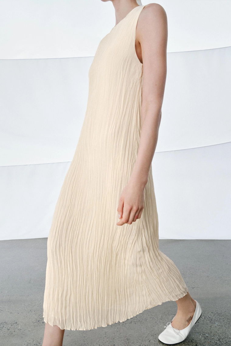 Платье из коллекции zw с съемным налетом