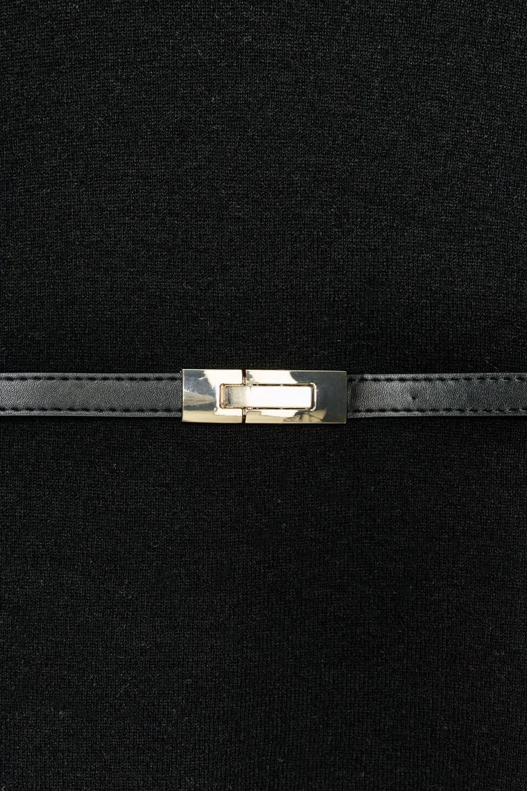 Свитер с высоким воротом из 100% шерсти с поясом