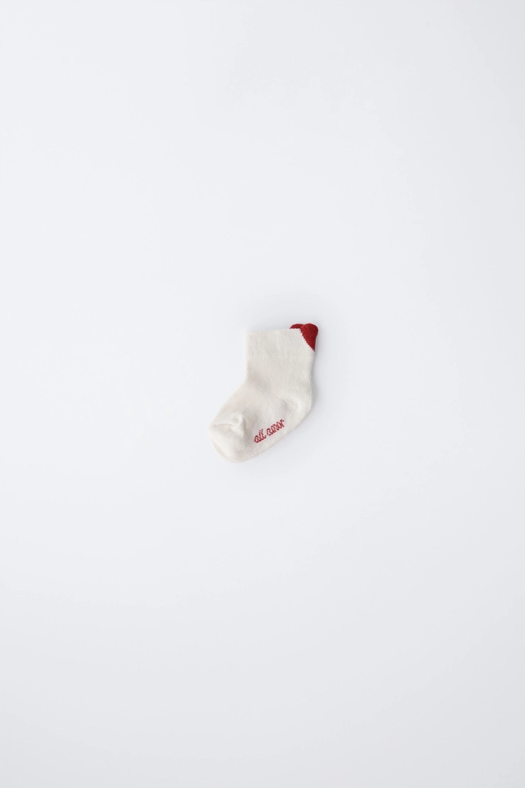 Носки с сердечками