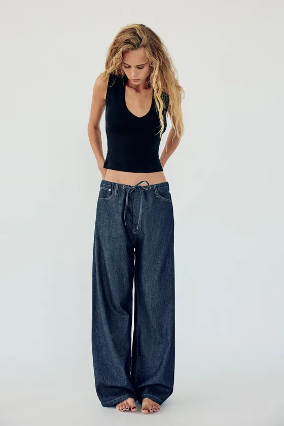 らん Купить Заслонка дроссельная MN135985, Mitsubishi Outlander