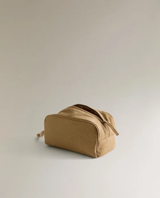 Минималистская косметичка с отделкой из кожи