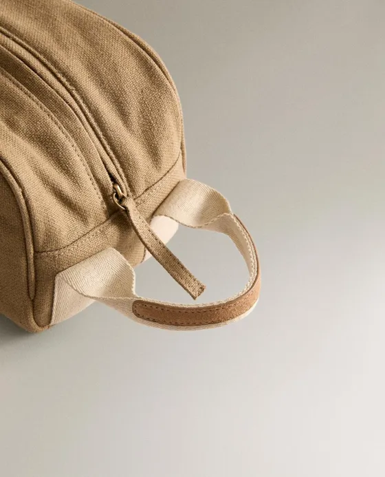 Минималистская косметичка с отделкой из кожи