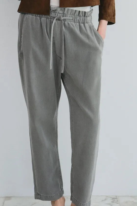 ДЖОГГЕРЫ В ПИЖАМНОМ СТИЛЕ — ZW COLLECTION