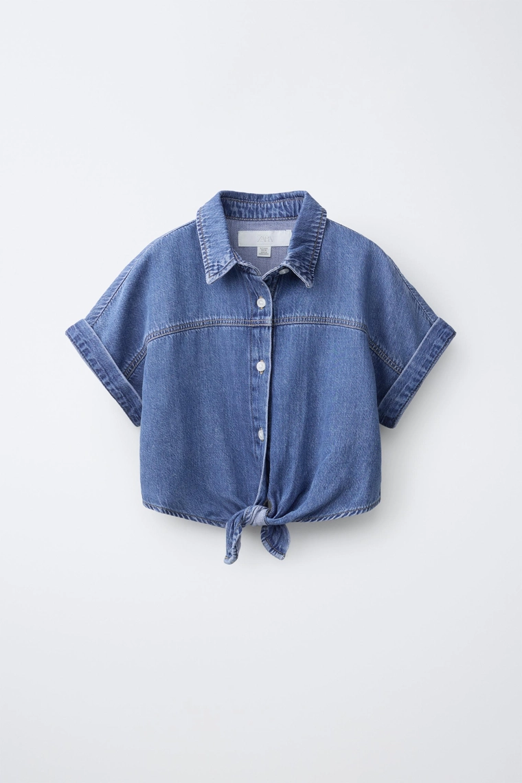 Джинсовая рубашка с завязкой
