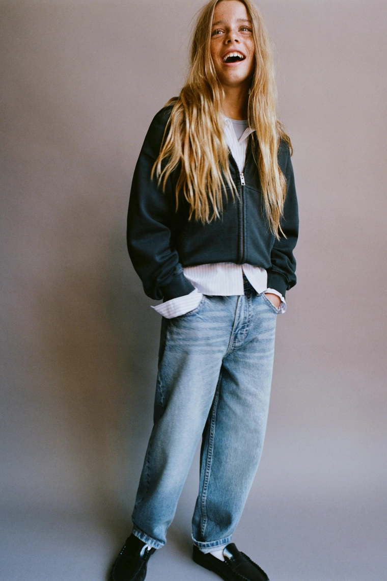 Джинсы mom fit