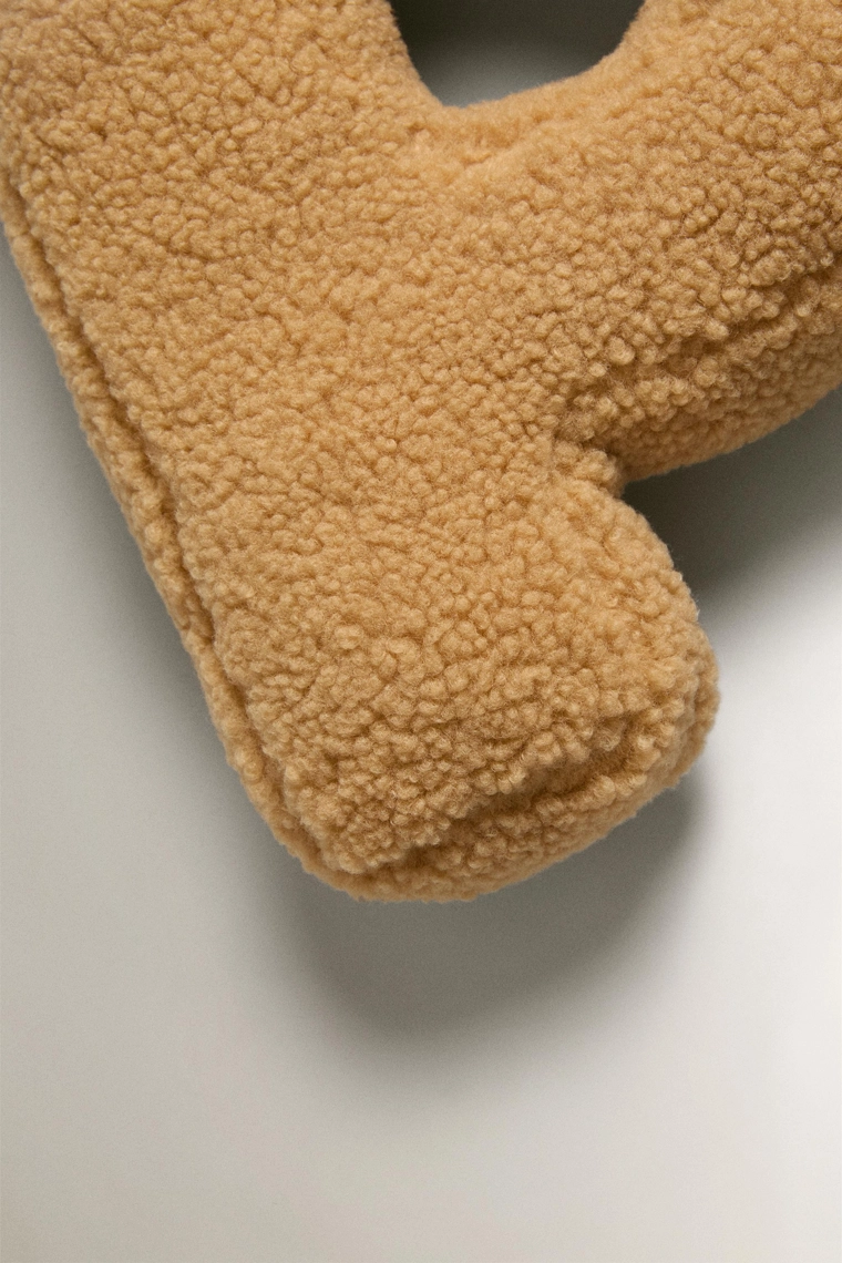 Детская подушка буква p