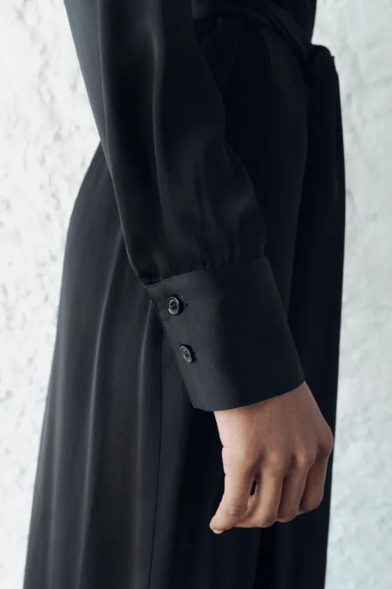 АТЛАСНОЕ ПЛАТЬЕ-РУБАШКА — коллекция Zara «ZW»