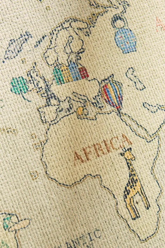 Детский коврик с картой мира