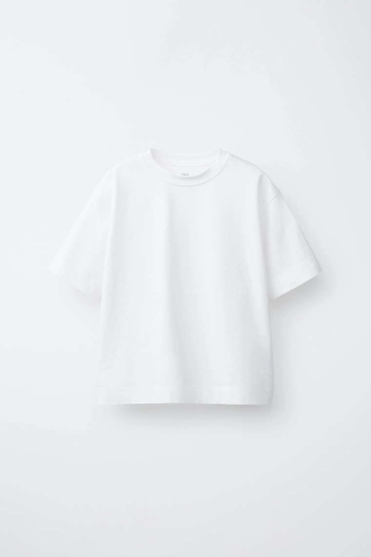 Простая футболка тяжелого веса