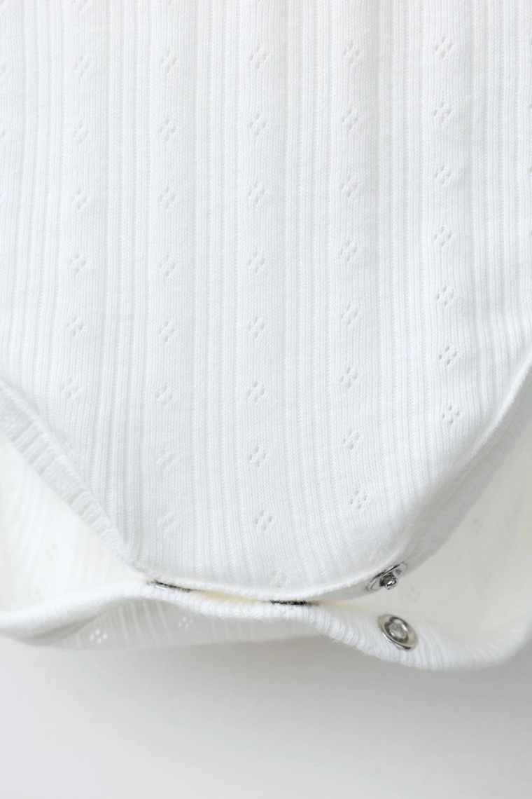 Набор из 5 комбинезонов с короткими рукавами в цветочном и клубничном дизайне