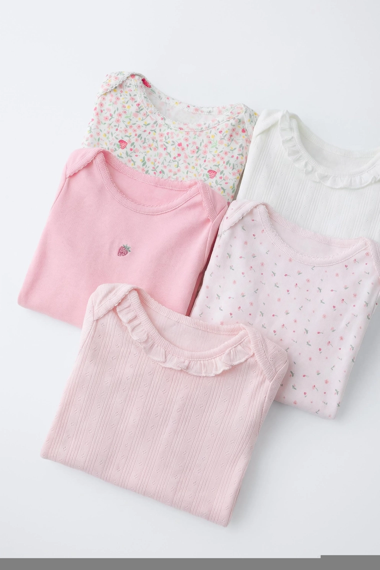 Набор из 5 комбинезонов с короткими рукавами в цветочном и клубничном дизайне