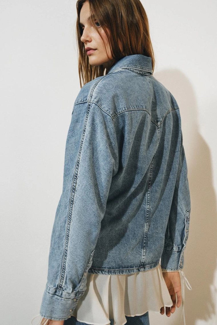 Джинсовая куртка Zara «ZW» с накладными плечами