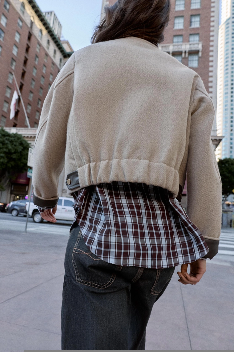 Бомбер с кожаными элементами отделки