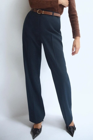 Прямые брюки с поясом- Заказать в России