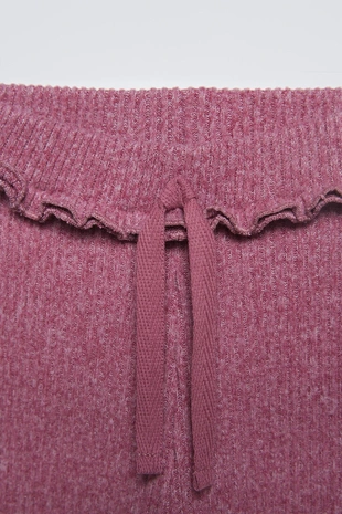 Мягкие легинсы в тонкий рубчик- Заказать в России