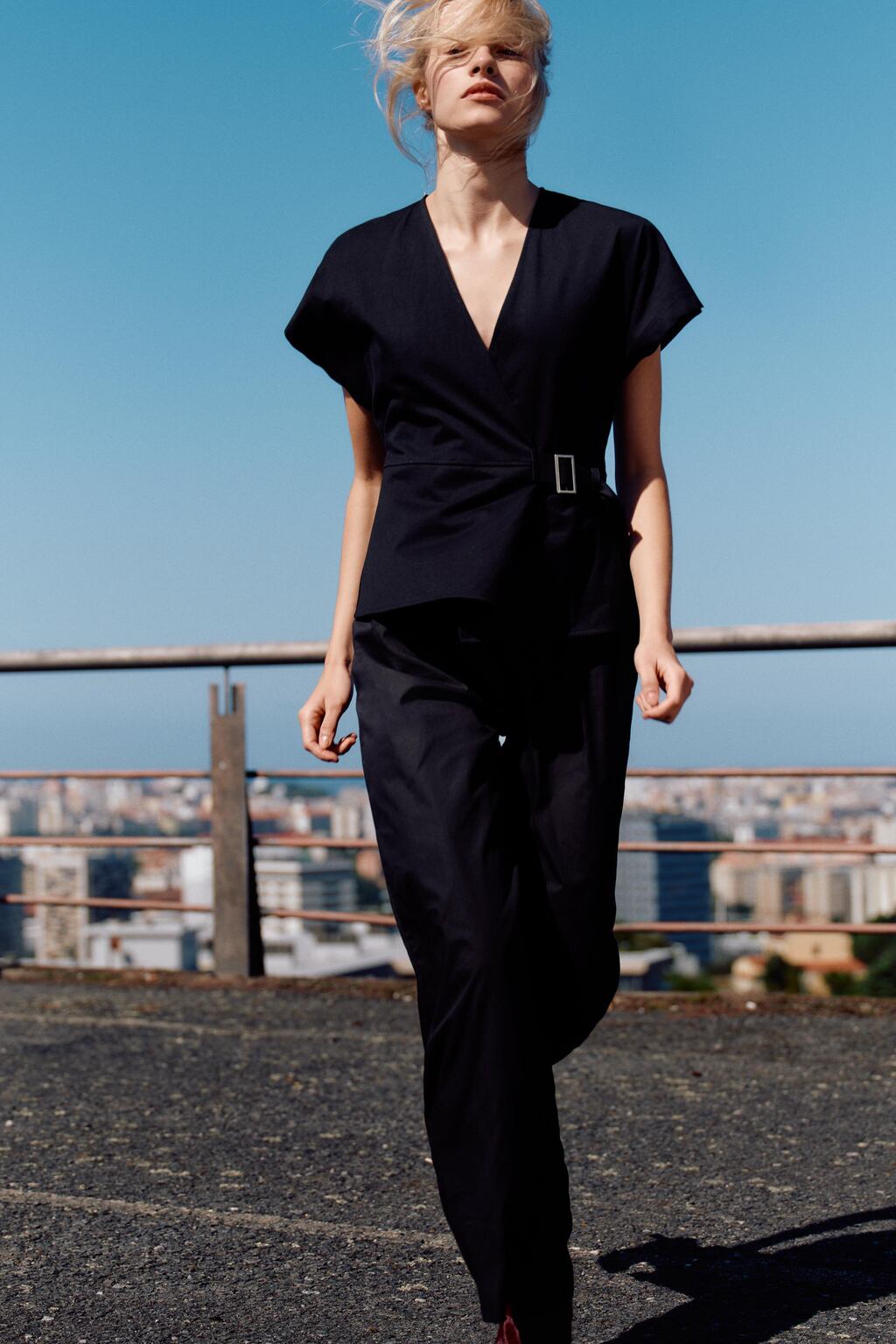 Zara Комбинезон с пряжкой в тон - Цвет черный - black | 4770/661