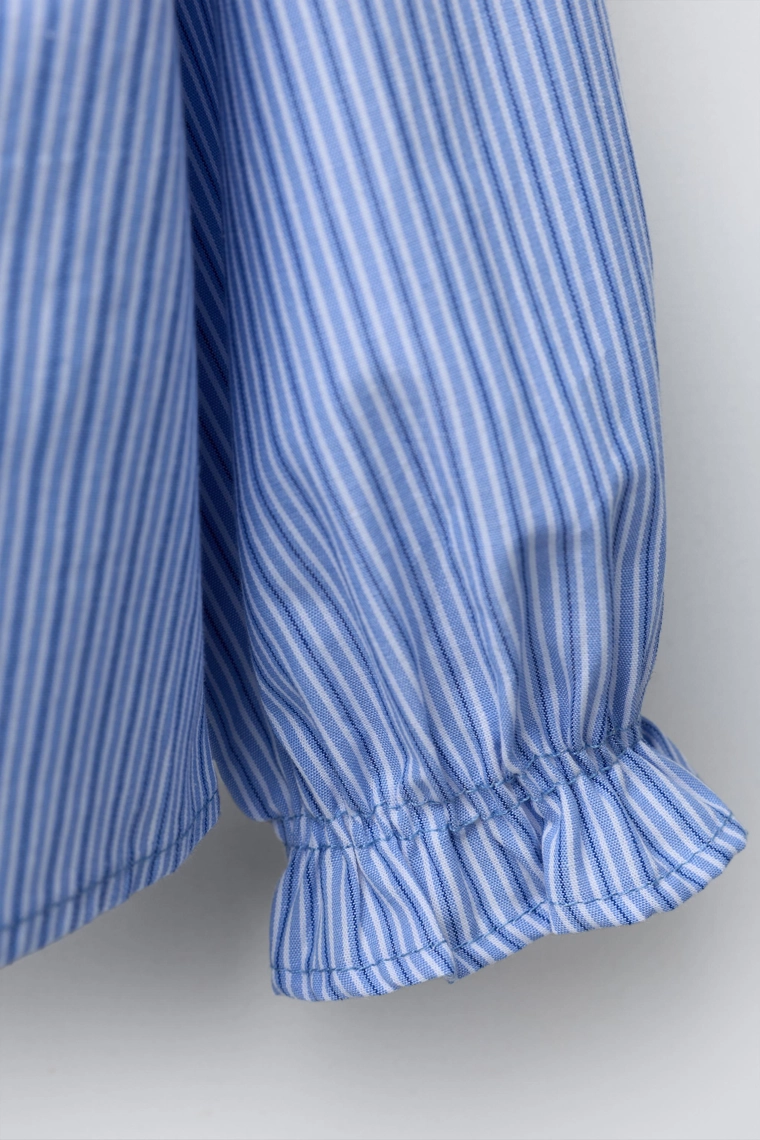 Рубашка с воротником петер-пен и отделкой сколопендры