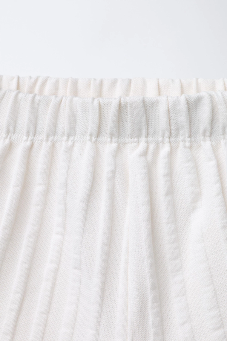 Комплект поло-футболка и бермуды для джоггинга