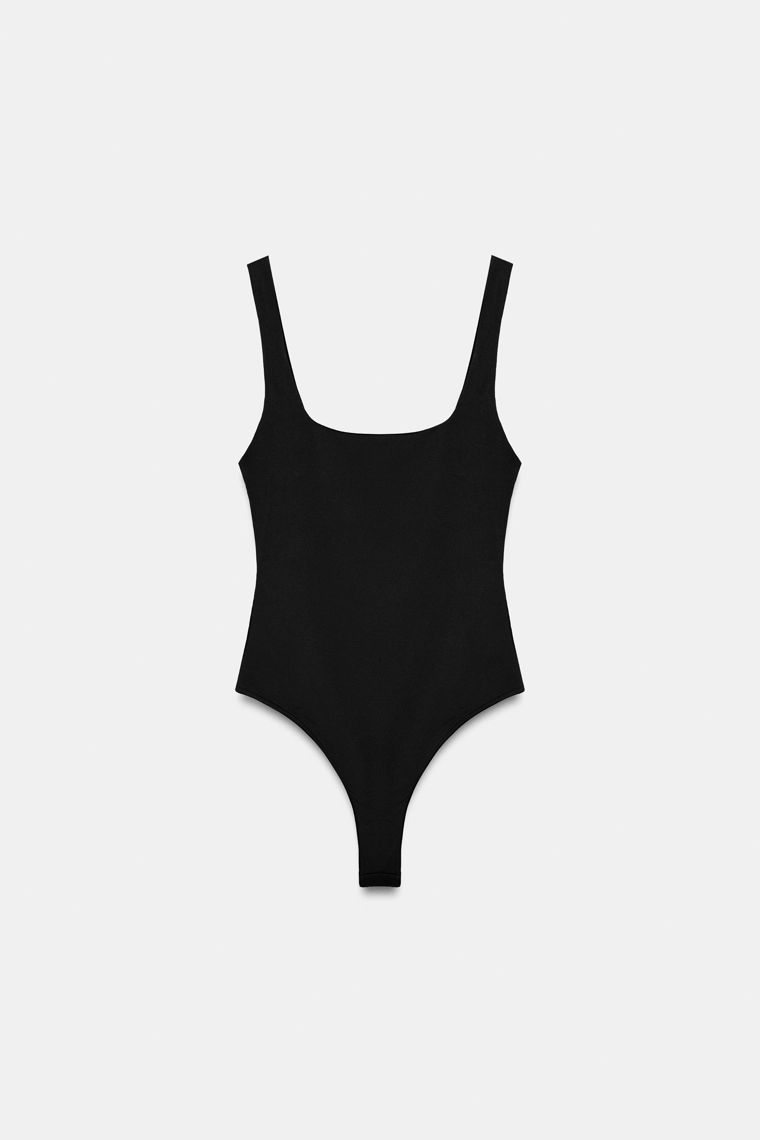 Боди со среднеквадратным вырезом