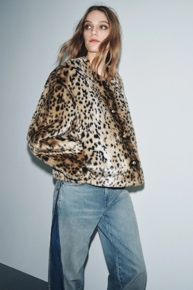 Куртка с животным принтом коллекции zw