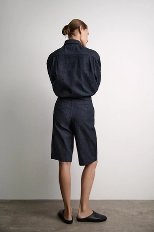 Джинсовые шорты с защипами — коллекция Zara «Zw»- Заказать в России