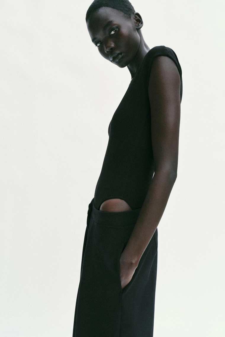 Боди с круглым вырезом