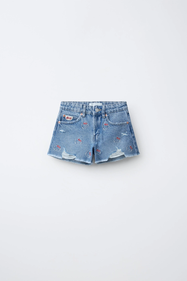 Джинсовые бермуды с вышитой hello kitty © sanrio
