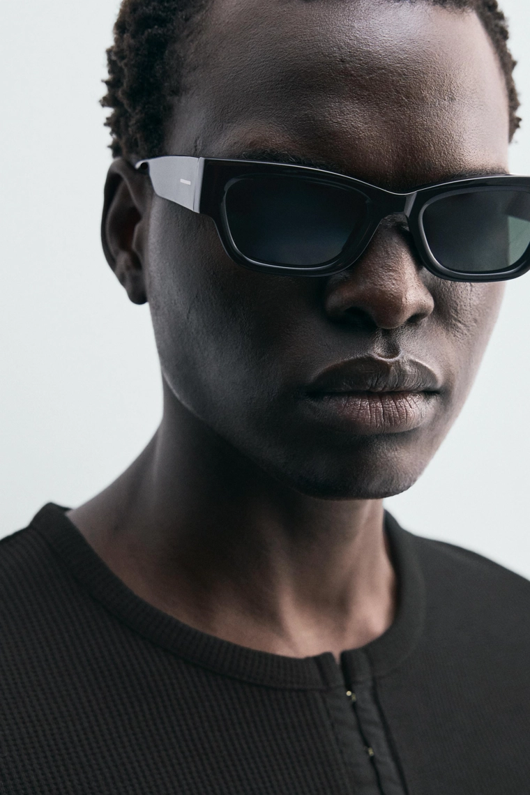 Футболка с воротником henley из ребристого трикотажа