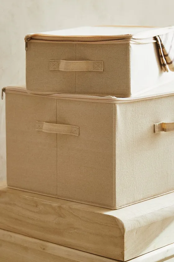 Foldable storage box with lid