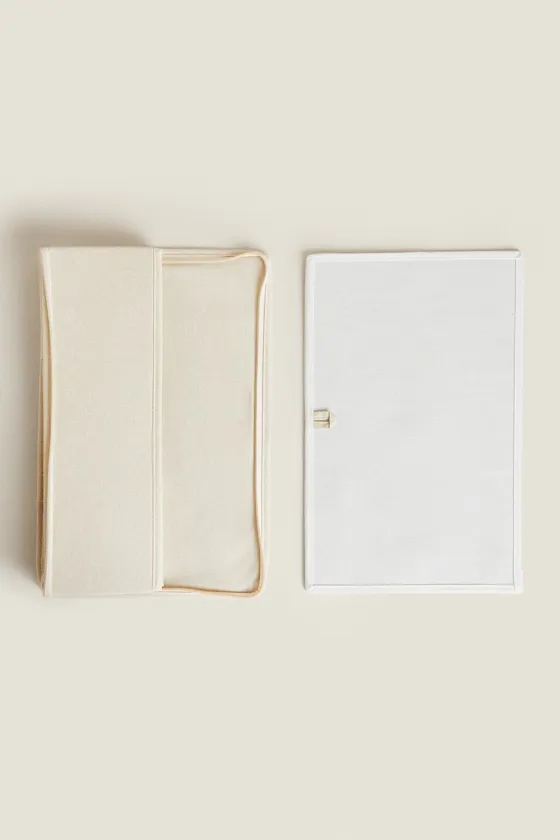 Foldable storage box with lid
