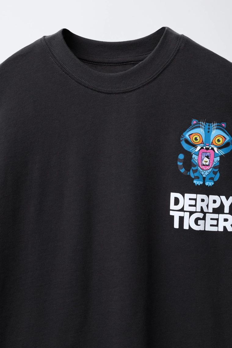 Футболка kpop demon hunters™ netflix ©