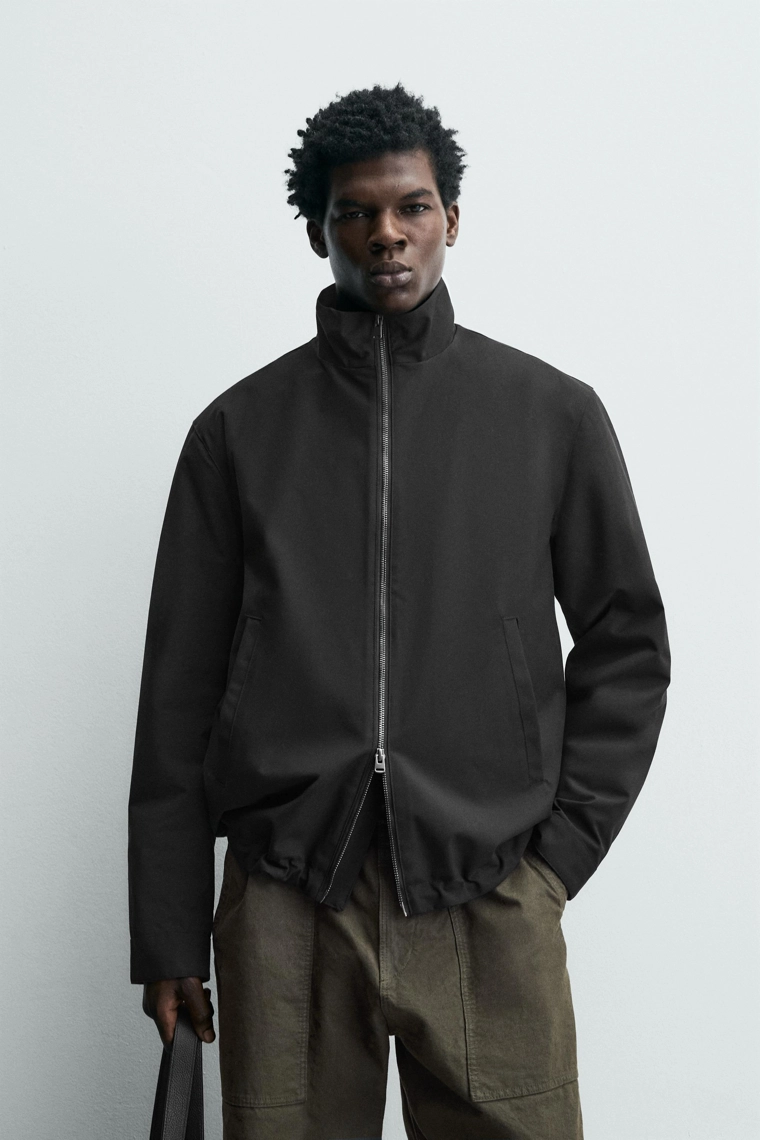 Легкая рубашка свободного кроя