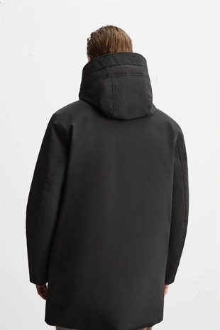 Парка с наполнителем из 100% пуха